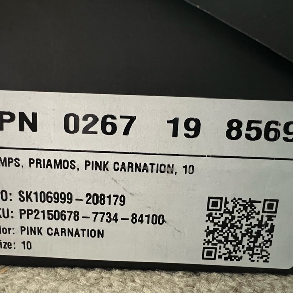 Show Dazzle NWT. Size 10, fits an 8.5. - Picture 4 of 4